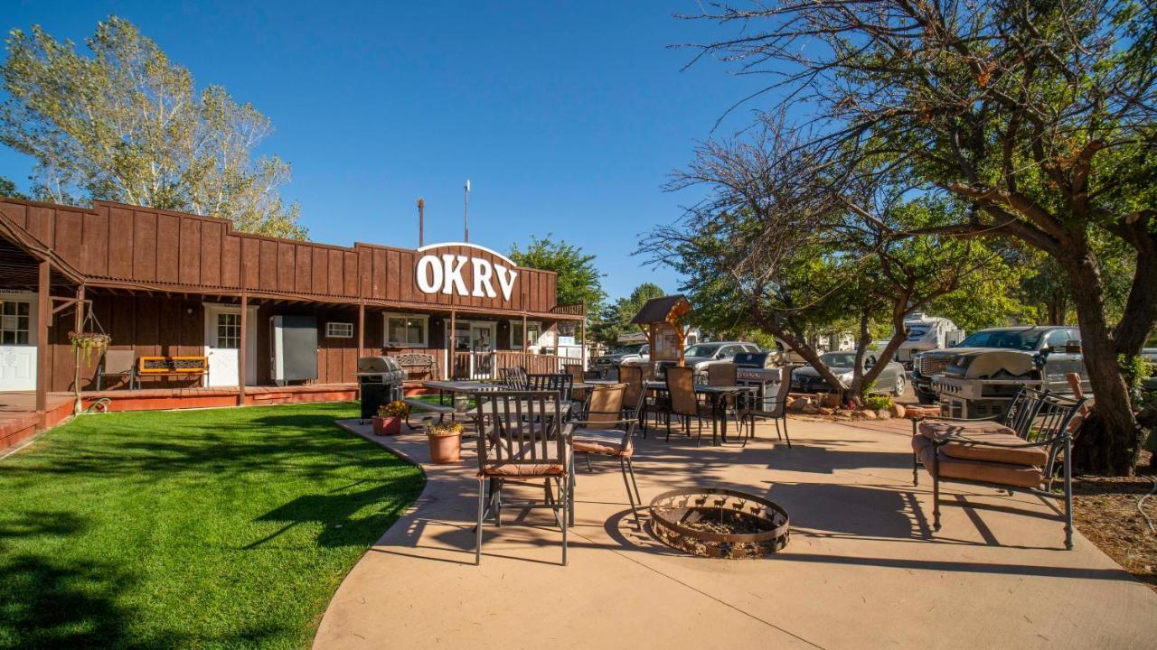 Hotel Ok Rv Park Glamping Tipi Ok56 Moab Exterior foto